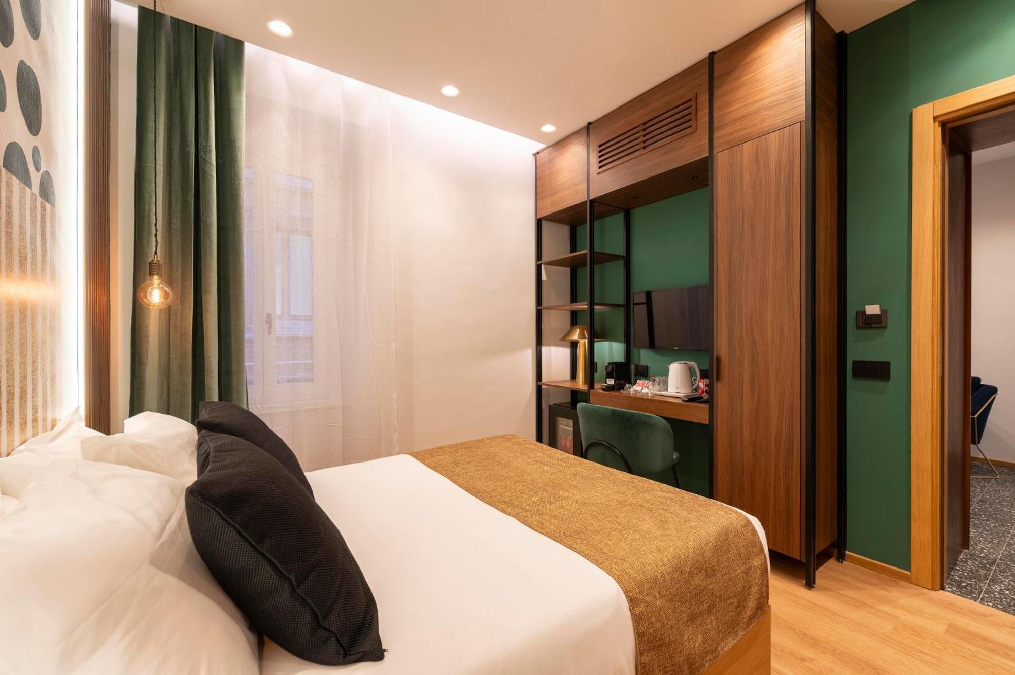 Grand Master Suite - Symphony Rome Bagian luar foto